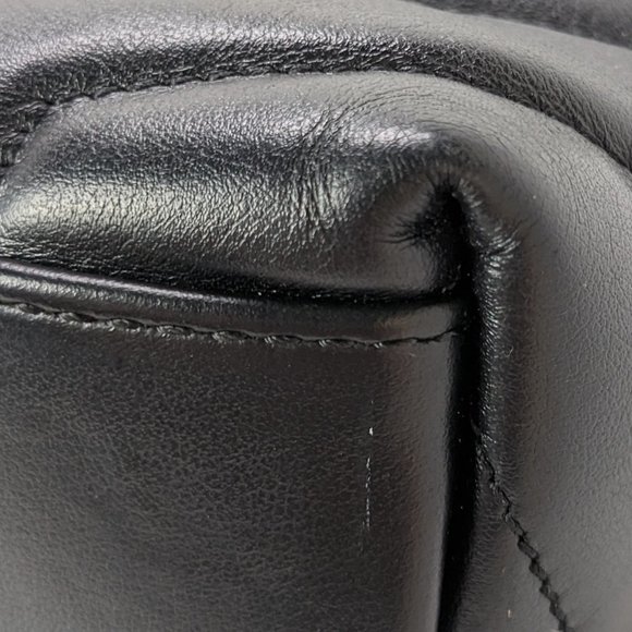 Saint Laurent Medium Loulou Shoulder Bag Black GHW - Picture 7 of 9